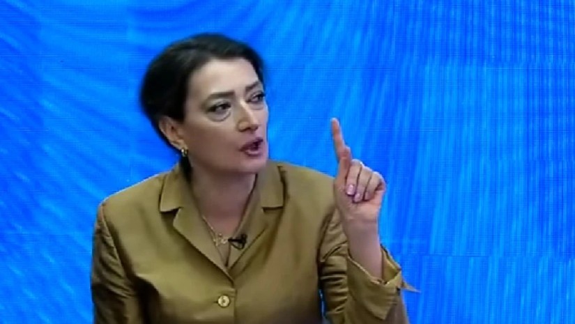 თაკო ჩარკვიანი