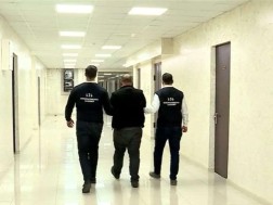 მკ