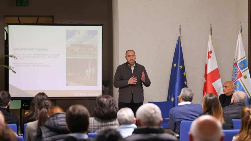 ზურაბ აბაშიძე