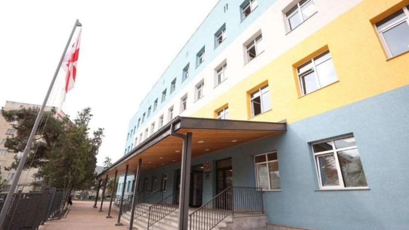 სკოლა რუსთავში სკოლა რუსთავში