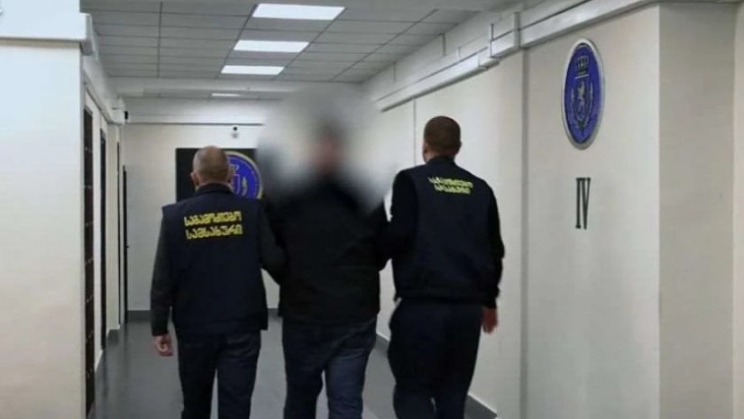 დაკავება