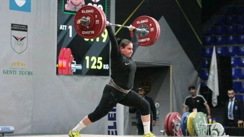 ნათია გადელია