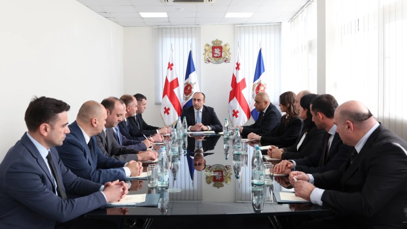 გეკა გელაძე