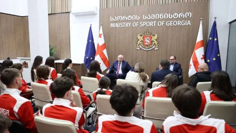 სპორტის მინისტრი სასკოლო ოლიმპიადის გამარჯვებულ გუნდებს შეხვდა