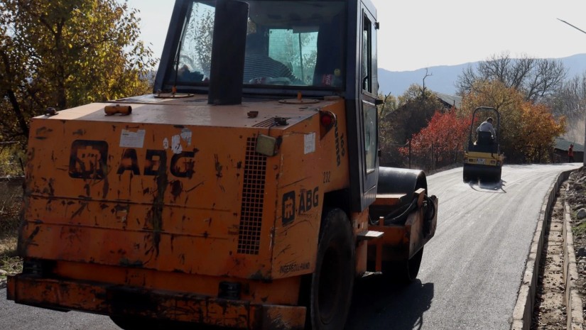  სოფელ აწყვიტაში აქიურად მიმდინარეობს შიდა გზის მოწყობის სამუშაოები