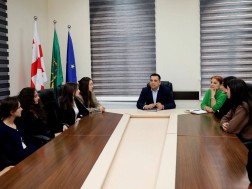  ვარლამ წიკლაური ახალციხის ახალგაზრდულ საბჭოს წევრებს შეხვდა