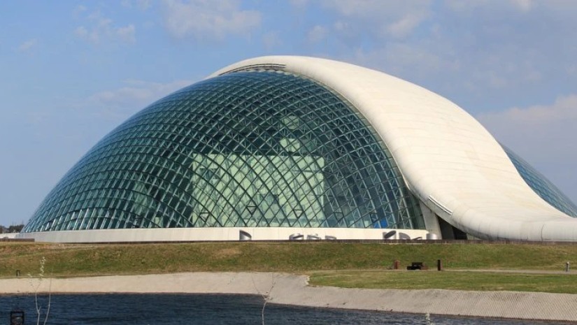 პარლამენტის შენობა ქუთაისში