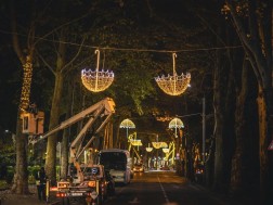 თბილისში საახალწლო განათებების მოწყობა მიმდინარეობს თბილისში საახალწლო განათებების მოწყობა მიმდინარეობს