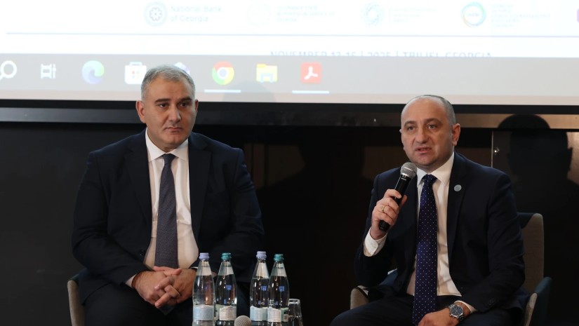  მიხეილ სარჯველაძემ და ირაკლი ლექვინაძემ, დაინტერესებულ პირებთან და სფეროს წარმომადგენლებთან ერთად, ჯანდაცვის სექტორში კონკურენციისა და მომხმარებელთა უფლებების დაცვის მიმდინარე პრაქტიკა და გამოწვევები განიხილეს