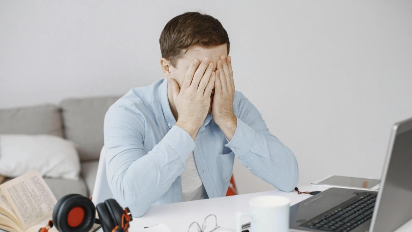 თვალის სრესვა