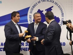 შალვა პაპუაშვილი