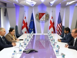 ფინანსთა მინისტრი ლაშა ხუციშვილი საქართველოში ამერიკის შეერთებული შტატების საგანგებო და სრულუფლებიანი ელჩის მოვალეობის შემსრულებელს შეხვდა ფინანსთა მინისტრი ლაშა ხუციშვილი საქართველოში ამერიკის შეერთებული შტატების საგანგებო და სრულუფლებიანი ელჩის მოვალეობის შემსრულებელს შეხვდა