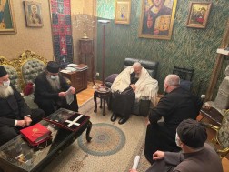 პატრიარქი და მღვდლები