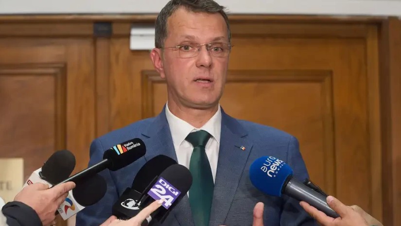 იონუც მოშტიანუ