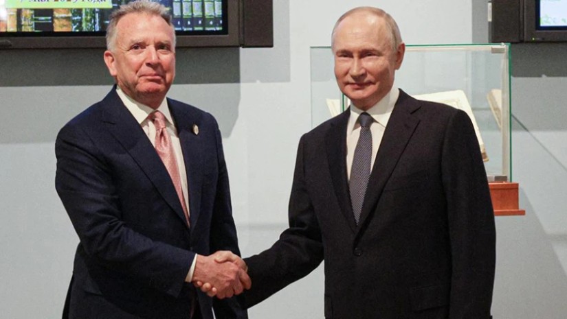 უიტკოფისა და პუტინის შეხვედრა