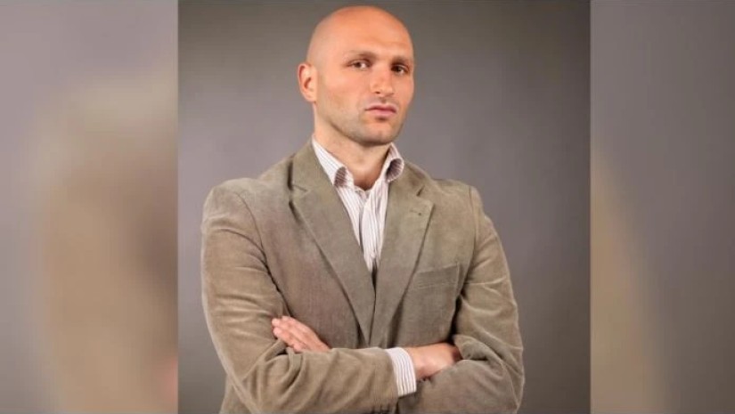 ვახტანგ თოფურია