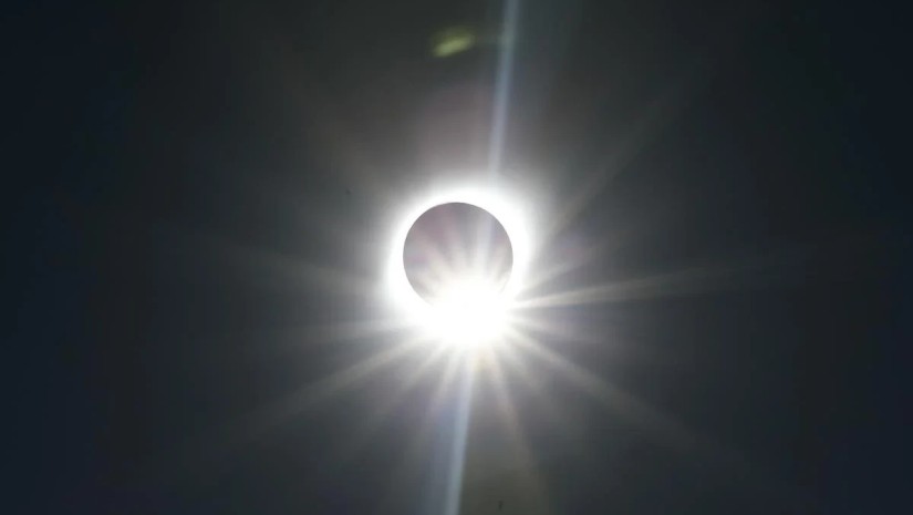 მზის დაბნელება