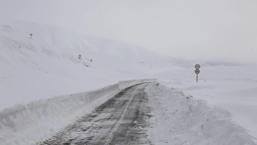 გოდერძის უღელტეხილი-ბეშუმის გზაზე ავტოტრანსპორტის მოძრაობა აკრძალულია