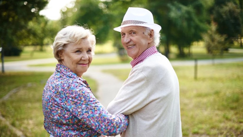 მოხუცები