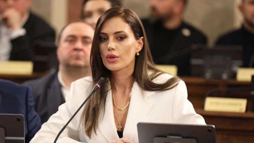 ნინო ვარდოსანიძე