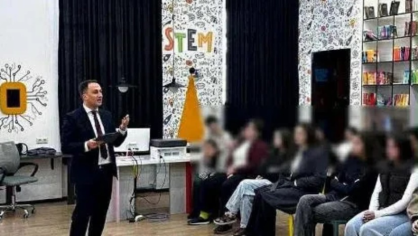 საქართველოს პროკურატურის მიერ ორგანიზებული ანტინარკოტიკული კამპანიის ფარგლებში, ქუთაისის N1 საჯარო სკოლის მოსწავლეებთან საინფორმაციო შეხვედრა გაიმართა