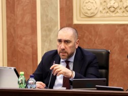 ზურაბ აბაშიძს ზურაბ აბაშიძს