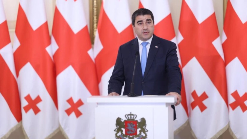 შალვა პაპუაშვილი 