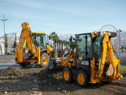 ბულვარში შტორმის შედეგების სალიკვიდაციო სამუშაოები მიმდინარეობს ბულვარში შტორმის შედეგების სალიკვიდაციო სამუშაოები მიმდინარეობს