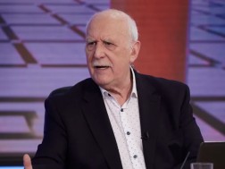 ბერძენი ტელეწამყვანი