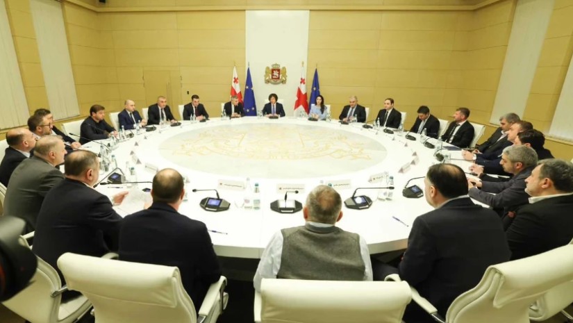 შეხვედრა პრემიერთან