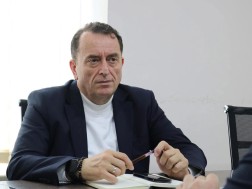 ილია ვერძაძე