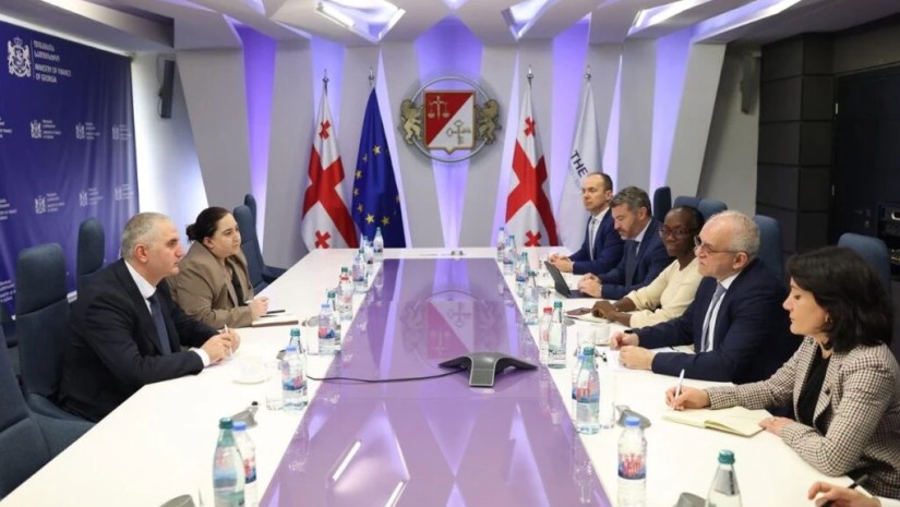 ლაშა ხუციშვილი