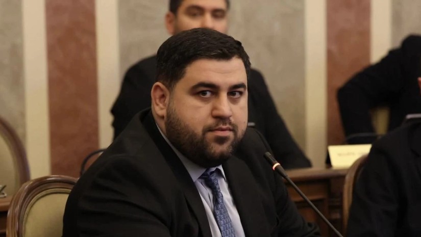 გივი ჩხარტიშვილი