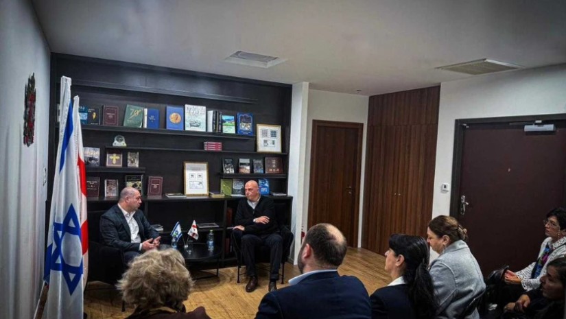 მიქანაძე