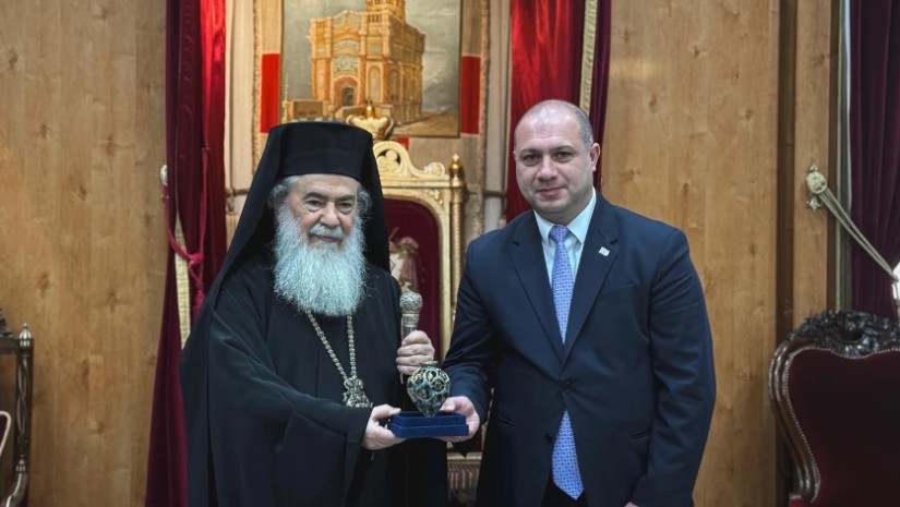 მიქანაძე