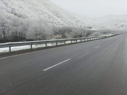 გზა თოვლი