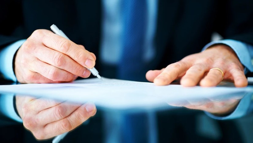 ხელშეკრულება