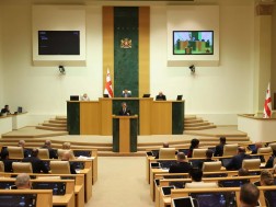 პრეზიდენტი პარლამენტში