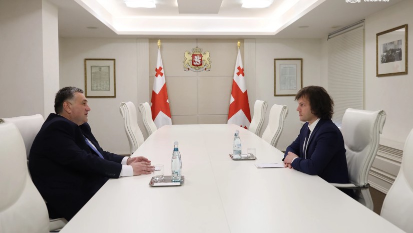 პლატონ კალმახელიძე