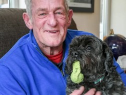 კაცი და ძაღლი