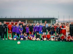 ქალთა სპორტის ხელშეწყობის მიზნით,  რუსთავის მერია,  გოგონათა საფეხბურთო გუნდს, საერთაშორისო ტურნირზე გამგზავრებას დაუფინანსებს