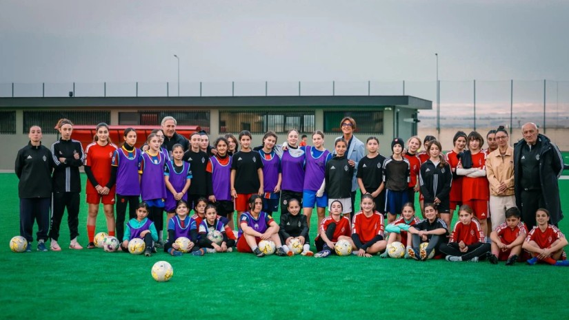 ქალთა სპორტის ხელშეწყობის მიზნით,  რუსთავის მერია,  გოგონათა საფეხბურთო გუნდს, საერთაშორისო ტურნირზე გამგზავრებას დაუფინანსებს