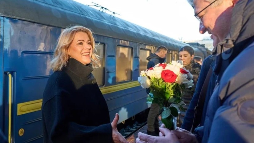 იევში ცხრა ქვეყნის ლიდერები ჩავიდნენ