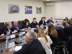 რევაზ სოხაძე საფრანგეთის ბიზნესგაერთიანების MEDEF International-ის დელეგაციას შეხვდა