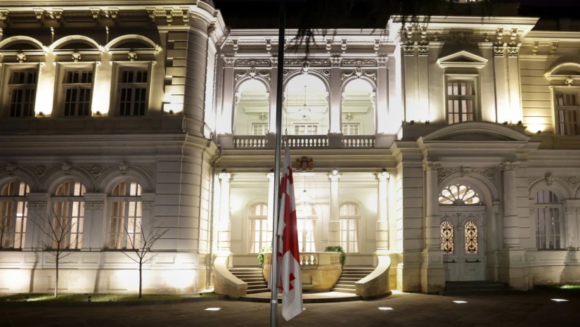 დაშვებული დროშა 