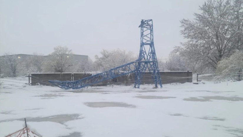 წაქცეული ელექტრობოძი