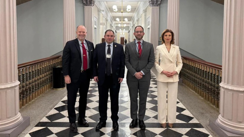 ნიკოლოზ სამხარაძე