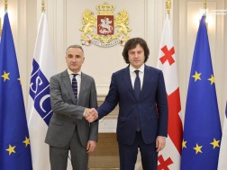 პრემიერ-მინისტრი