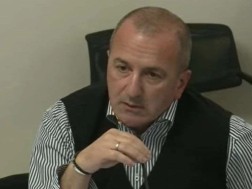 არჩილ გეგენავა