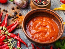 ცხარე საკვები